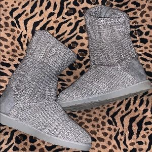Women’s cute boots